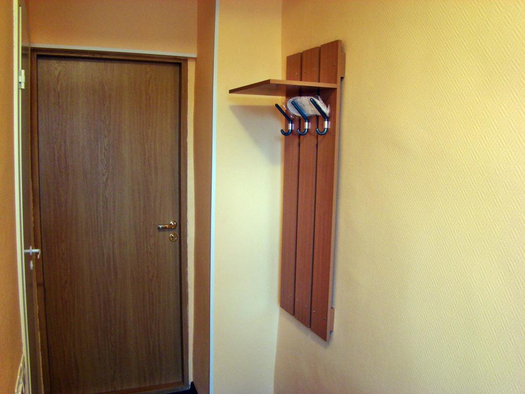Sever Hotel - Hostel Krasnojarsk Pokoj fotografie